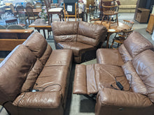 Load image into Gallery viewer, Brown Leather Sectional Sofa - Kenner Habitat for Humanity ReStore
