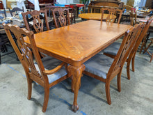 Load image into Gallery viewer, Eagle Claw Dining Set - Kenner Habitat for Humanity ReStore

