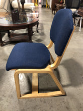 Load image into Gallery viewer, University Loft Chair - Kenner Habitat for Humanity ReStore
