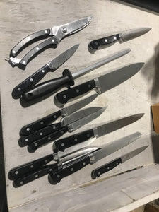 Wolfgang Puck 15 Piece Knife Set - Kenner Habitat for Humanity ReStore